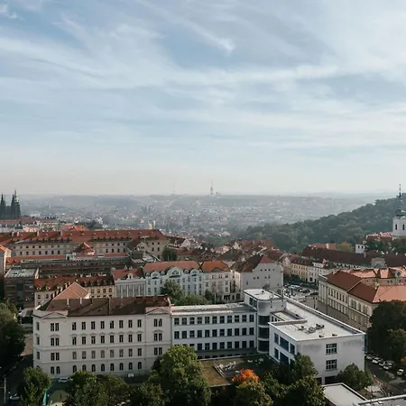 Maison Myslbekova, Castle District & Rooftop View *